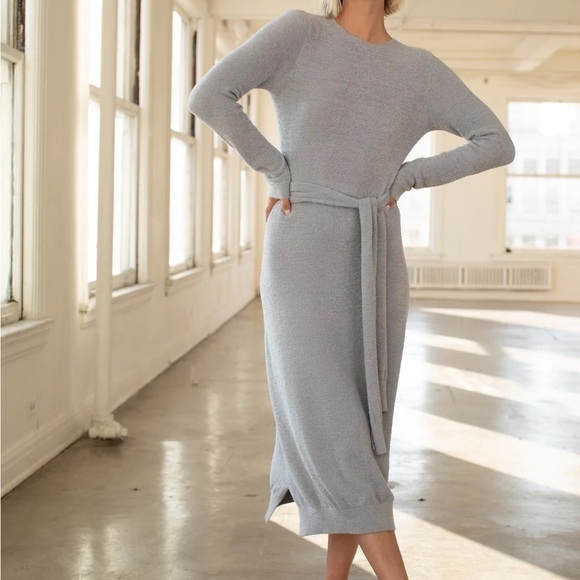 Hello Nite Dresses & Skirts - Revolve Hello Nite Tie Sweater Midi Dress Navy Blue - S